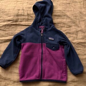 Patagonia Baby Micro D Snap T Fleece Size 12-18 months